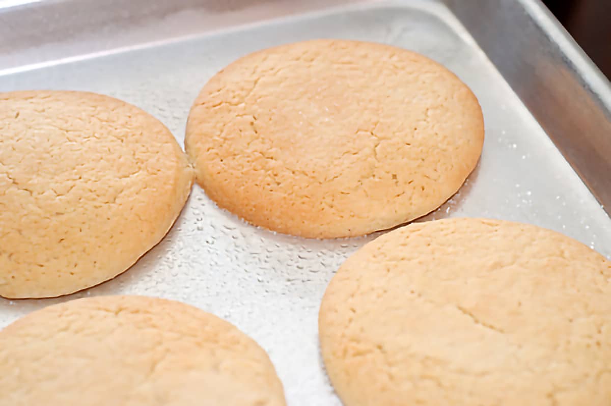 Celebrate Women Cookie Box